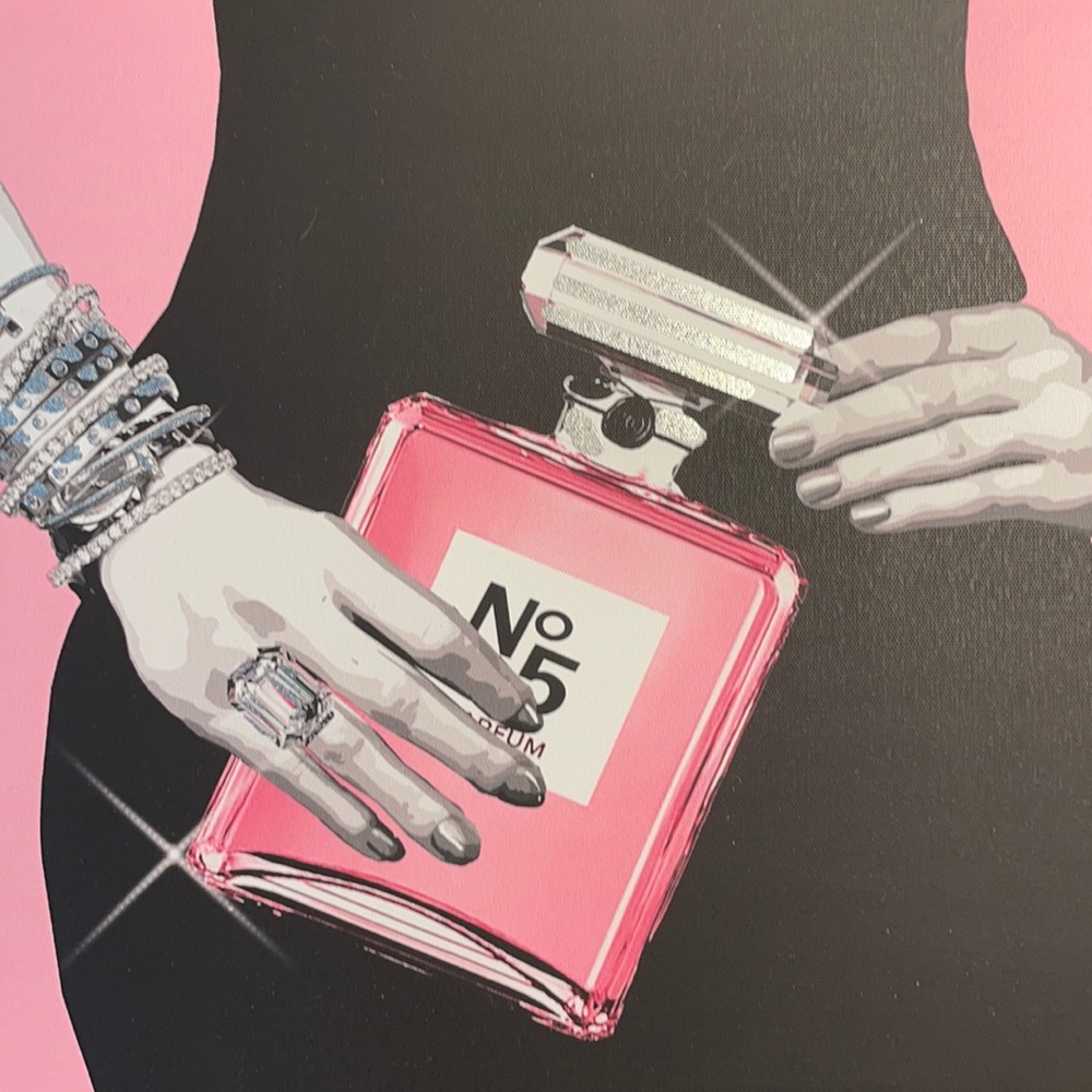 Meet your Posher, Emily